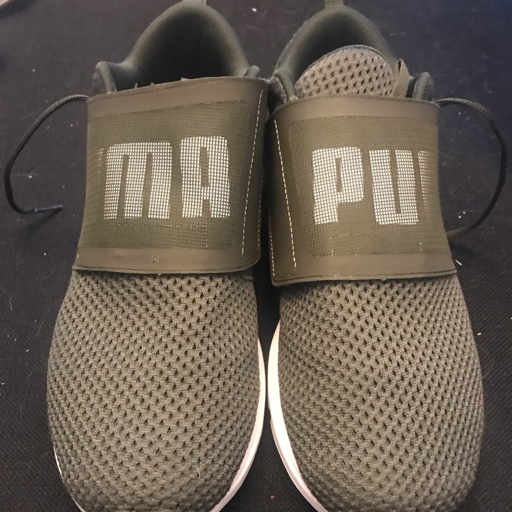 Size 9.5 Puma